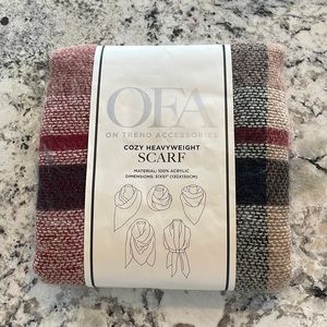 NWT scarf